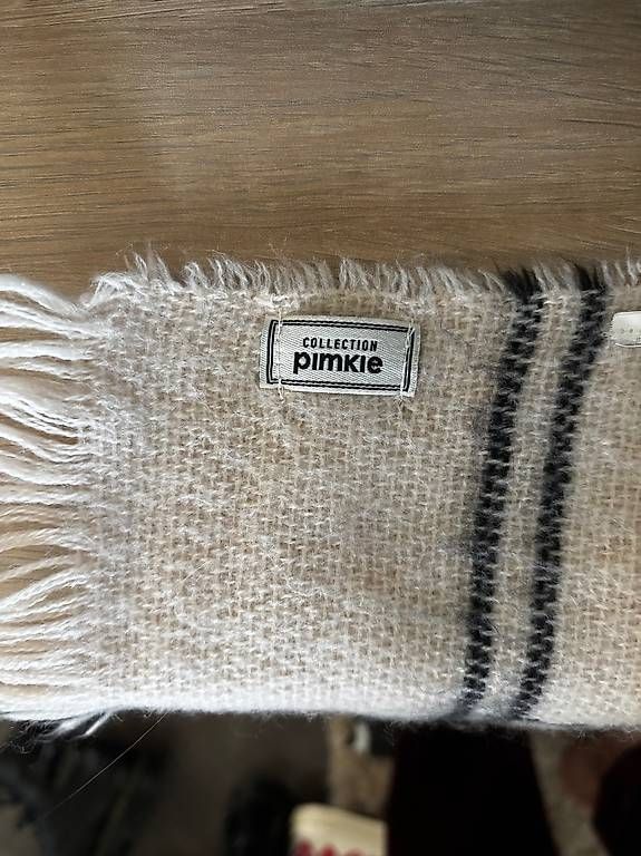 Foulards & écharpes: Echarpe PIMKIE – Neuf avec emballage d'origine à Châtel-St-Denis par leacherre 1