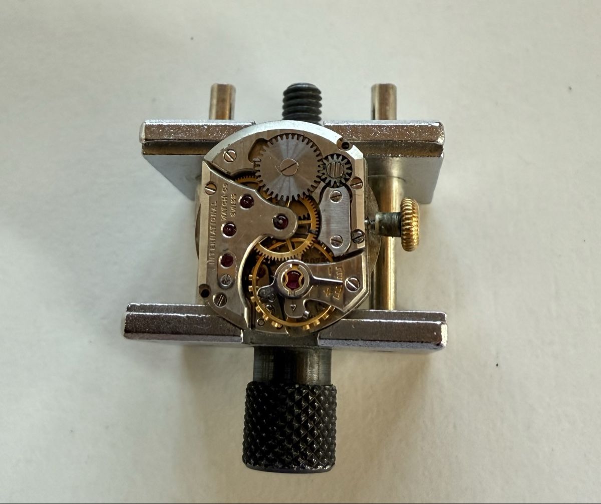 IWC Orologi: IWC  zwei Ersatzuhrwerke Cal. 41 – Usato da Lupsingen venduto da slb_2wtb 2