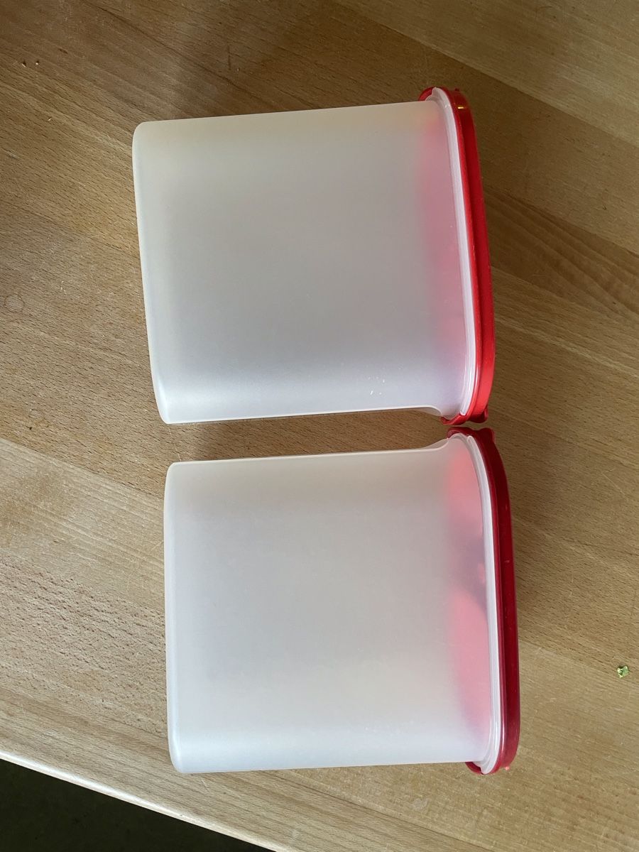Tupperware Recipients et similaires: Tupperware Vorratsbehälter rot/transparent 2er Set  – D'occasion à Winterthur par u22 4