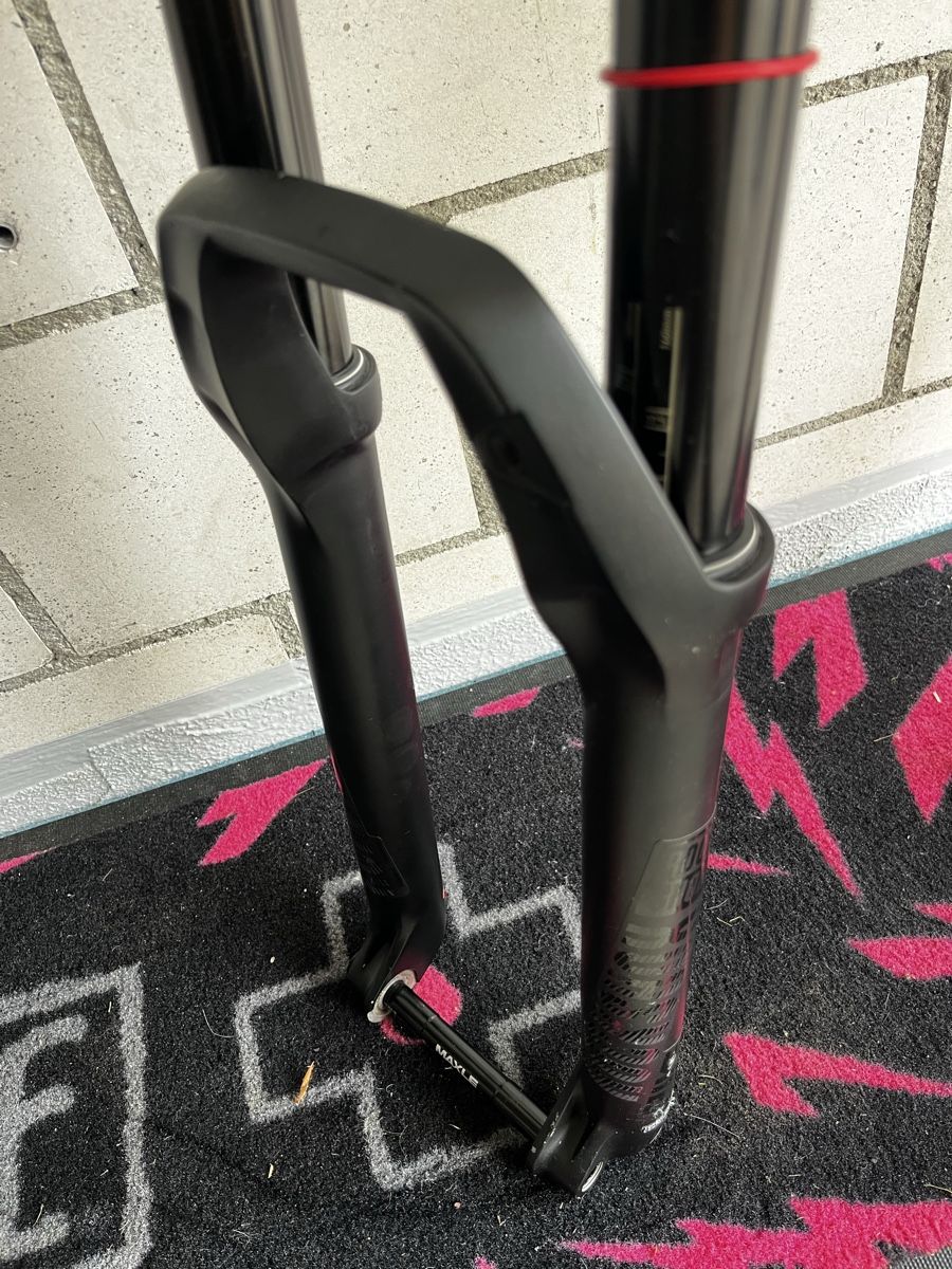 Rockshox Pezzi di ricambio: Rockshox FS Pike RC 150mm Gabel Pike – Usato da Erlinsbach SO venduto da Robsen 4
