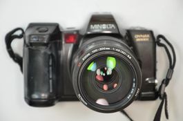 Minolta Dynax 8000i analoge Spiegelreflexkamera mit AF Zoom