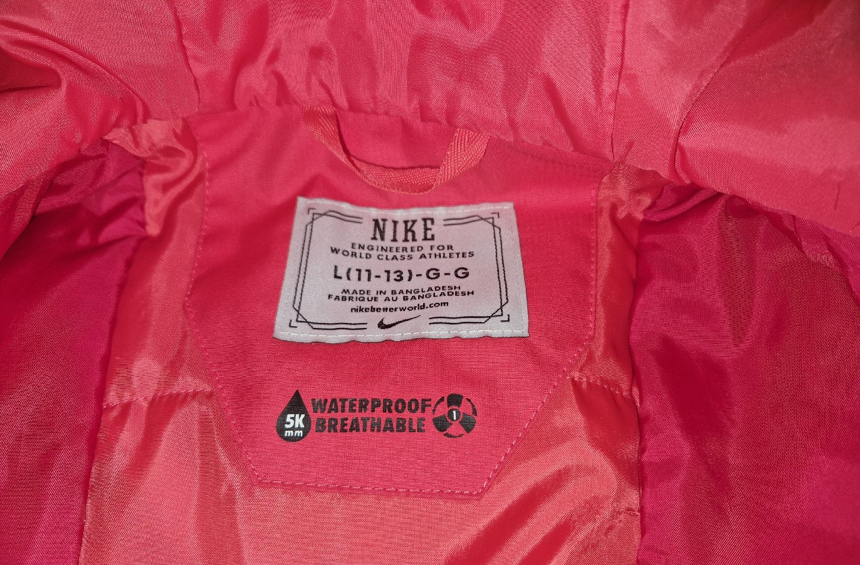 Nike Giacche & Cappotti: Nike Regen-und Windjacke Gr. L – Usato da Utzenstorf venduto da Ernie_und_Bert 2