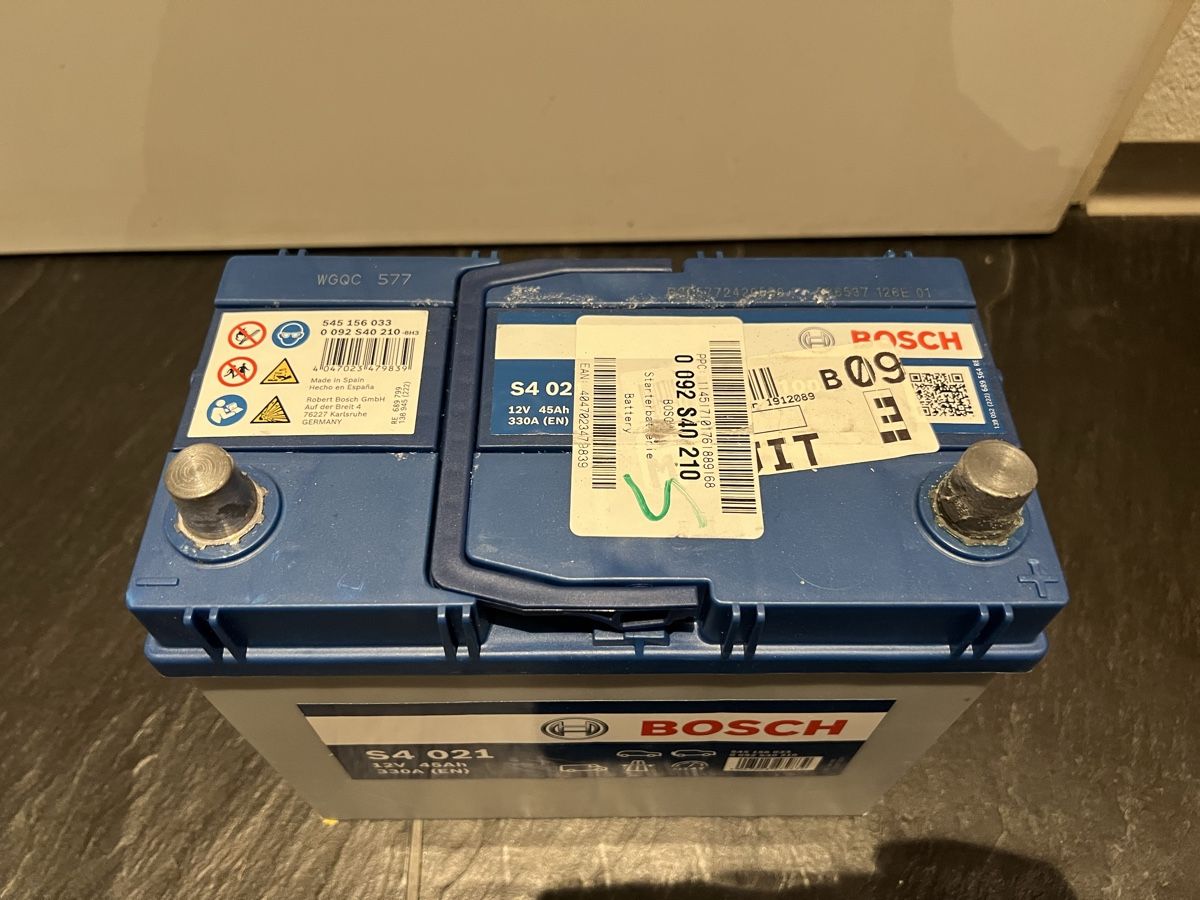 Bosch Batterie: Bosch Autobatterie – Nuovo (secondo la descrizione) da Meilen venduto da dekkerward 1