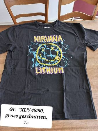 2 coole T-Shirt Gr. 48/50