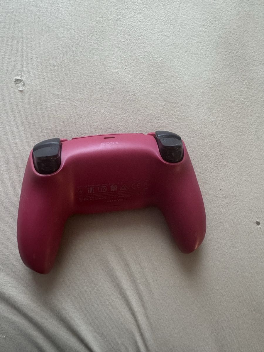 Sony Controller: Sony DualSense PS5 Controller – Cosmic Red – Nuovo (secondo la descrizione) da Nürensdorf venduto da Floriiiiin 1