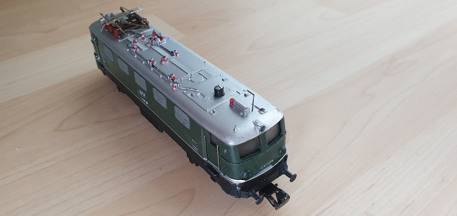 Märklin Modellini di ferrovie: Märklin 3037 - DB E-Lok BR 141 – Usato da Ernetschwil venduto da Cob1998 4