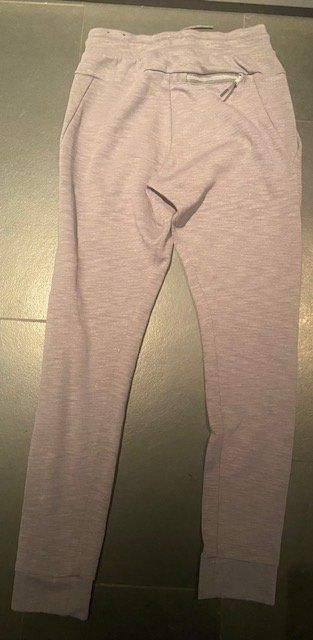 Nike Hosen: Nike Hose Grau XS, neu – Neu und originalverpackt aus Langnau am Albis von unke68 1