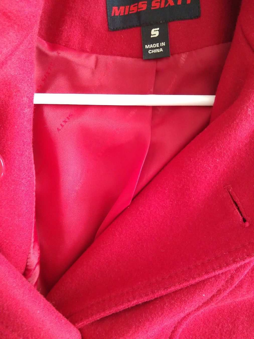 Mäntel: Almost New! Red Wool Blend Coat Size S never worn! – Neu (gemäss Beschreibung) aus Dübendorf von rol_fm6d 3