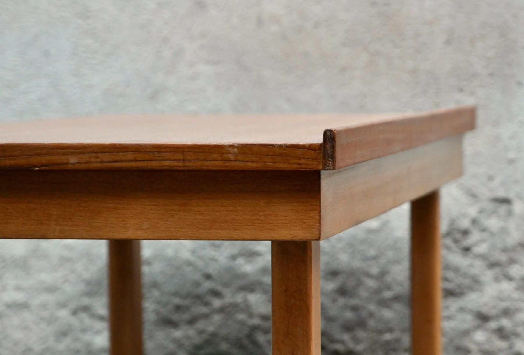 Betten: Ensemble daybed et table de chevet en teck – Gebraucht aus morges von Kus.design 1