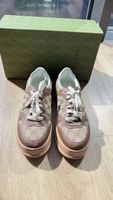 Sneakers – Grösse  44 (Sohlenlänge 28 cm)