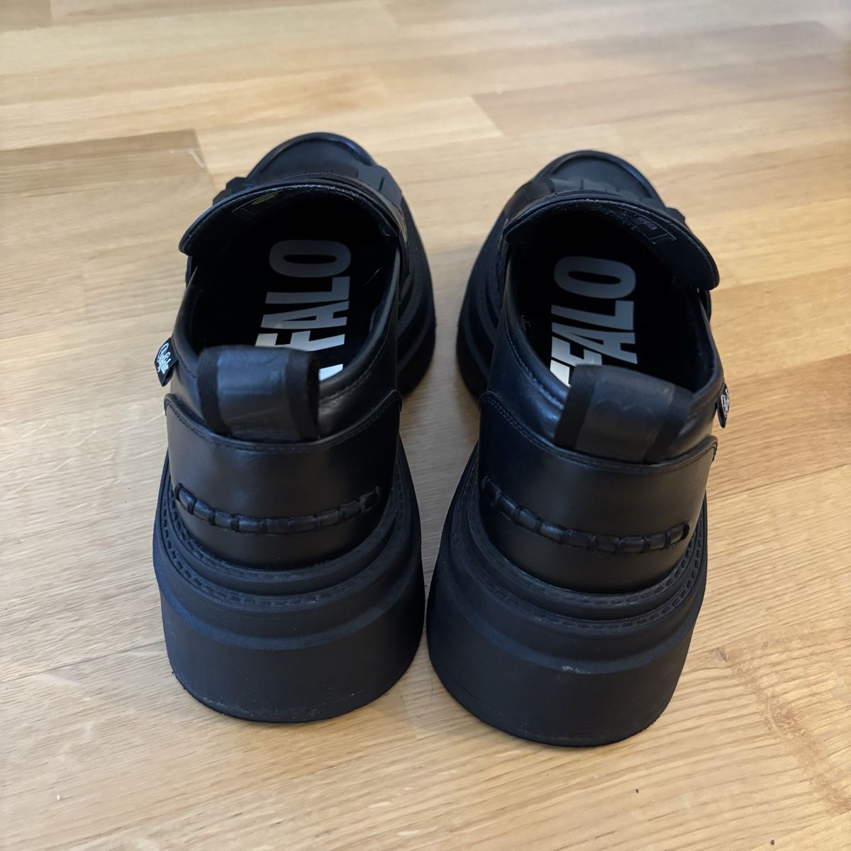 Buffalo Damenschuhe: Buffalo Mars Loafer, Gr. 40 – Gebraucht aus St. Gallen von redlahave 3