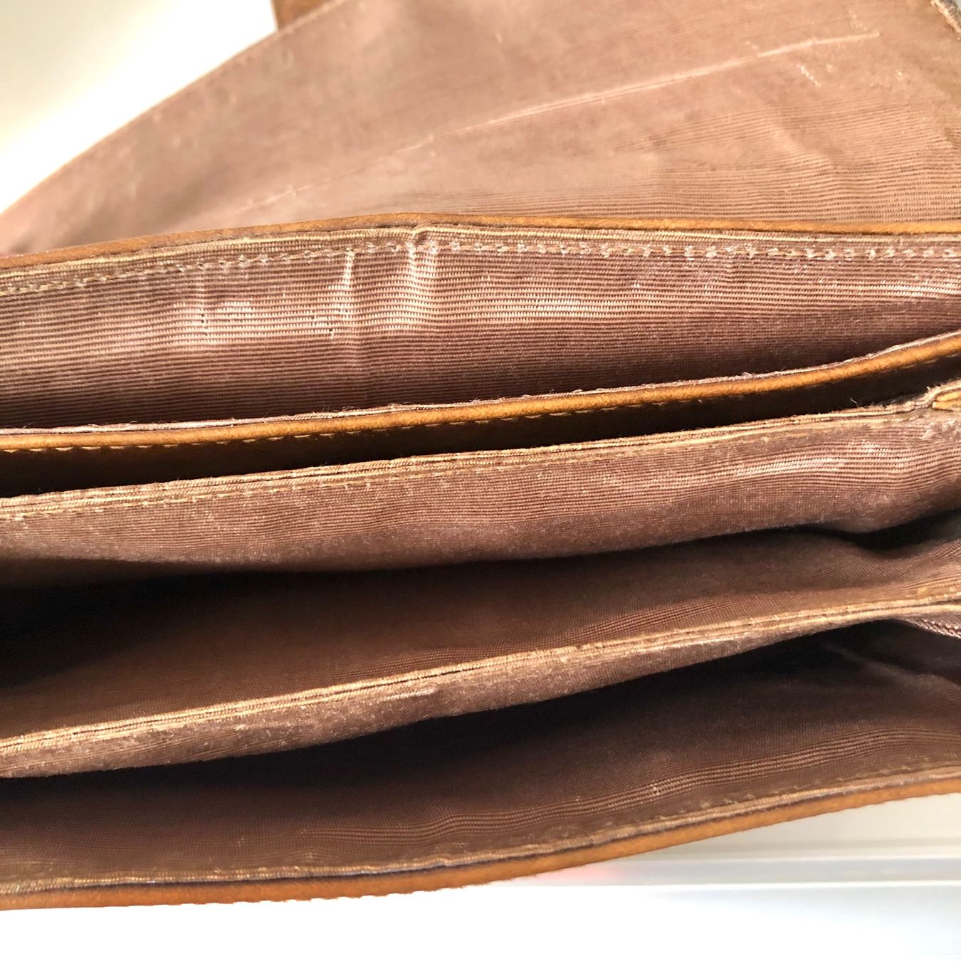 Borse da donna: Vintage Tasche Leder – Usato da Brienz BE venduto da Kokolea84 6