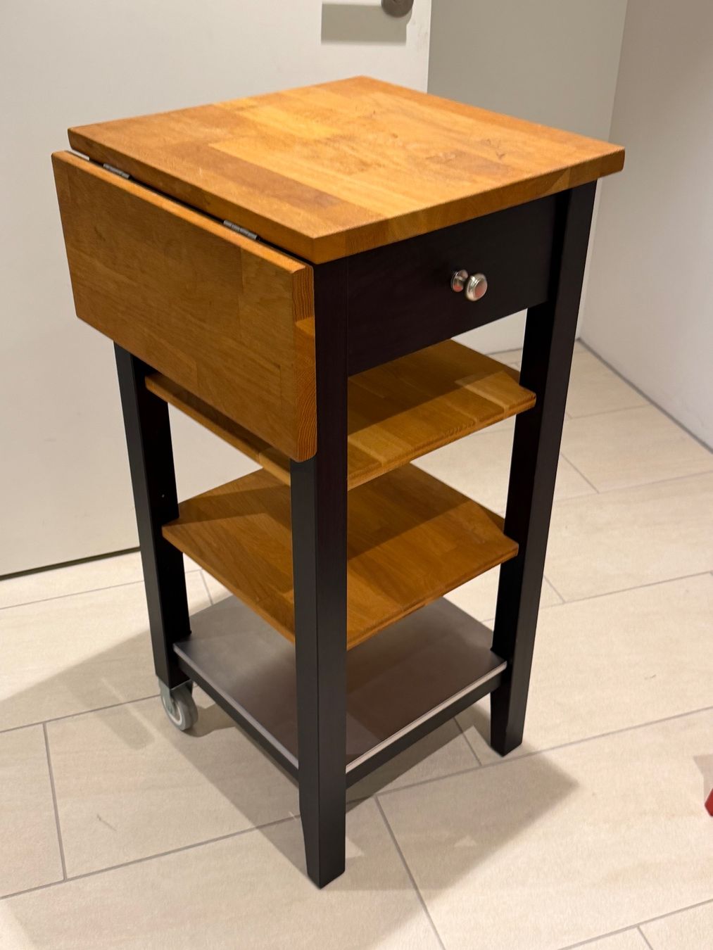 Commodes: Klapptisch- Kommode – D'occasion à Kilchberg ZH par Pflanzina 1