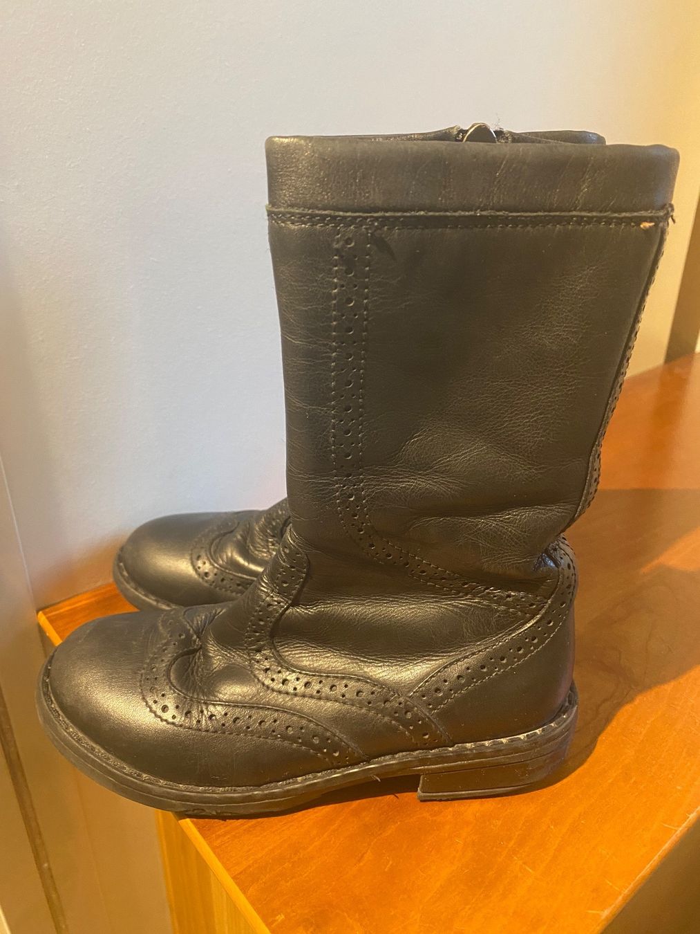 Schuhe für Mädchen: CHERIE Mädchenstiefel, Grösse 28 – Gebraucht aus Aesch BL von snezienka53