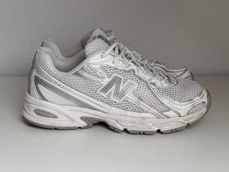 New Balance Scarpe da uomo: Ab 1. Fr: New Balance 740 gr 42.5 – Usato da Muhen venduto da mauyo 3