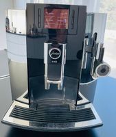 Kaffeevollautomat Jura E800 schwarz