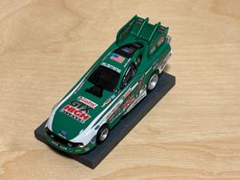 AW 4Gear R6 Funny Car ‚Castrol‘ John Force