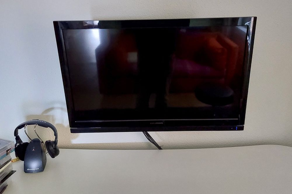 Grundig Zoll Cm Tv Vle Bl Mit Wandmontage Kaufen Auf Ricardo