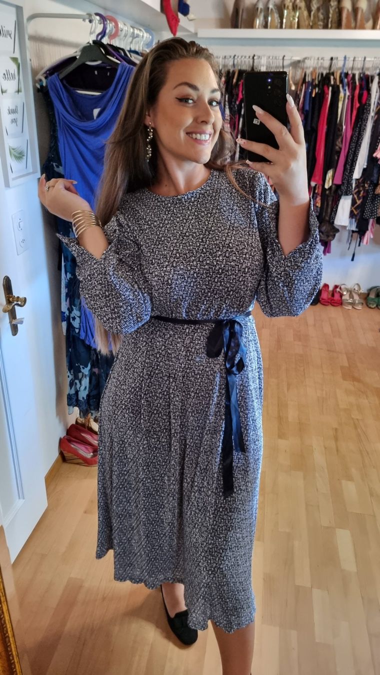 Vestiti: Elegantes Midikleid mit Gürtel Gr. XL – Usato da Wald ZH venduto da CapLux 1