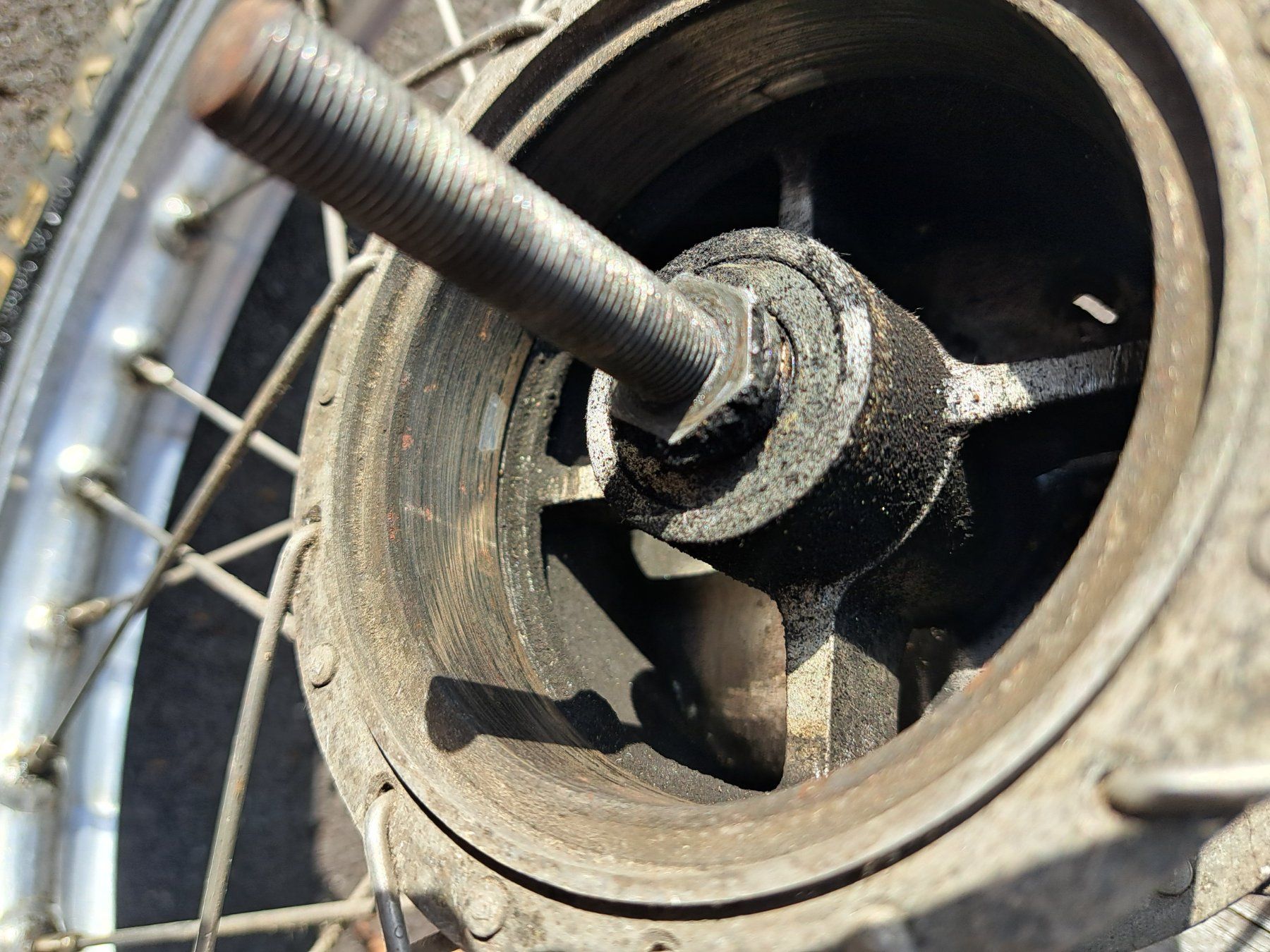 Felgen: Cilo 16 Zoll Speichenfelge – Gebraucht aus Hittnau von isabis 2