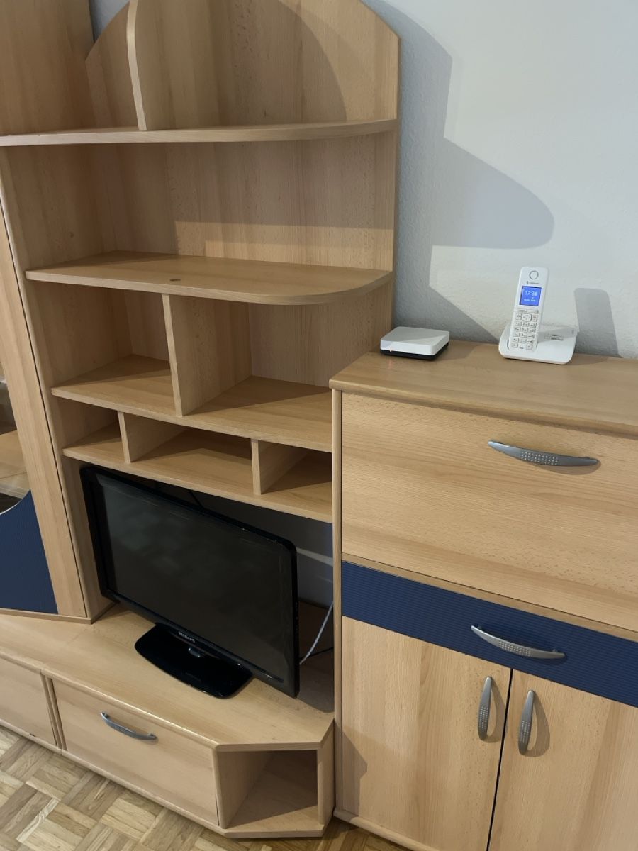 Büffets: Large Beech Wood Wall Unit – Gebraucht aus Urdorf von Melina_Selling 1