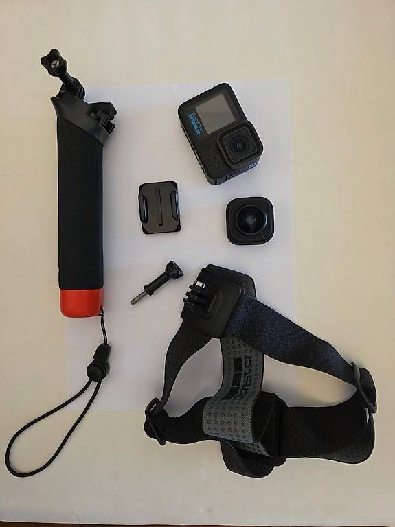 Gopro Action Cam: GoPro HERO13 Black + accessoires – Usato da Morges venduto da duf_k76x