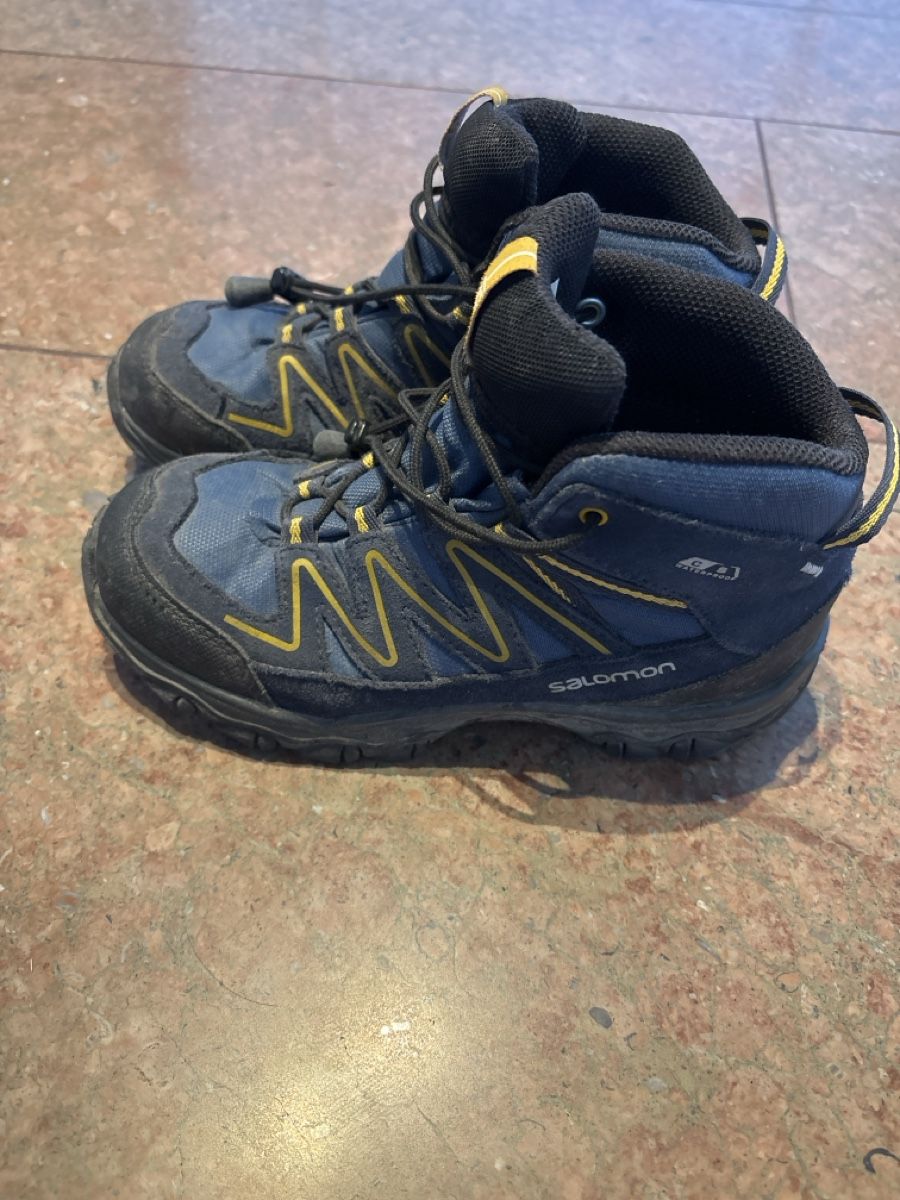 Salomon Scarpe per ragazzi: Salomon Wanderschuhe 34 – Usato da Zürich venduto da aniam 1