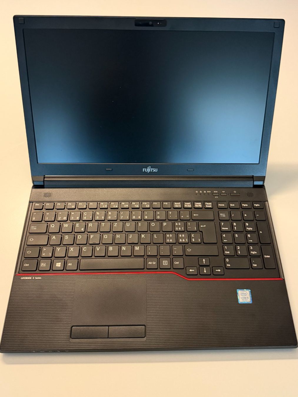 Fujitsu Notebook: Fujitsu LIFEBOOK E557 15.6" – Usato da Lauerz venduto da Pschilt3