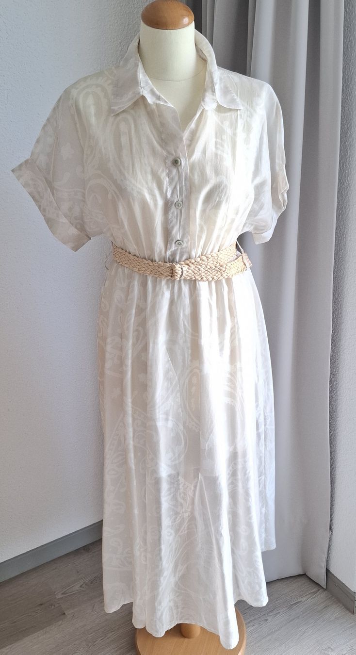 Vestiti: Lanfes Kleid, beige, Gr. S – Nuovo (secondo la descrizione) da Emmen venduto da Tigerlady