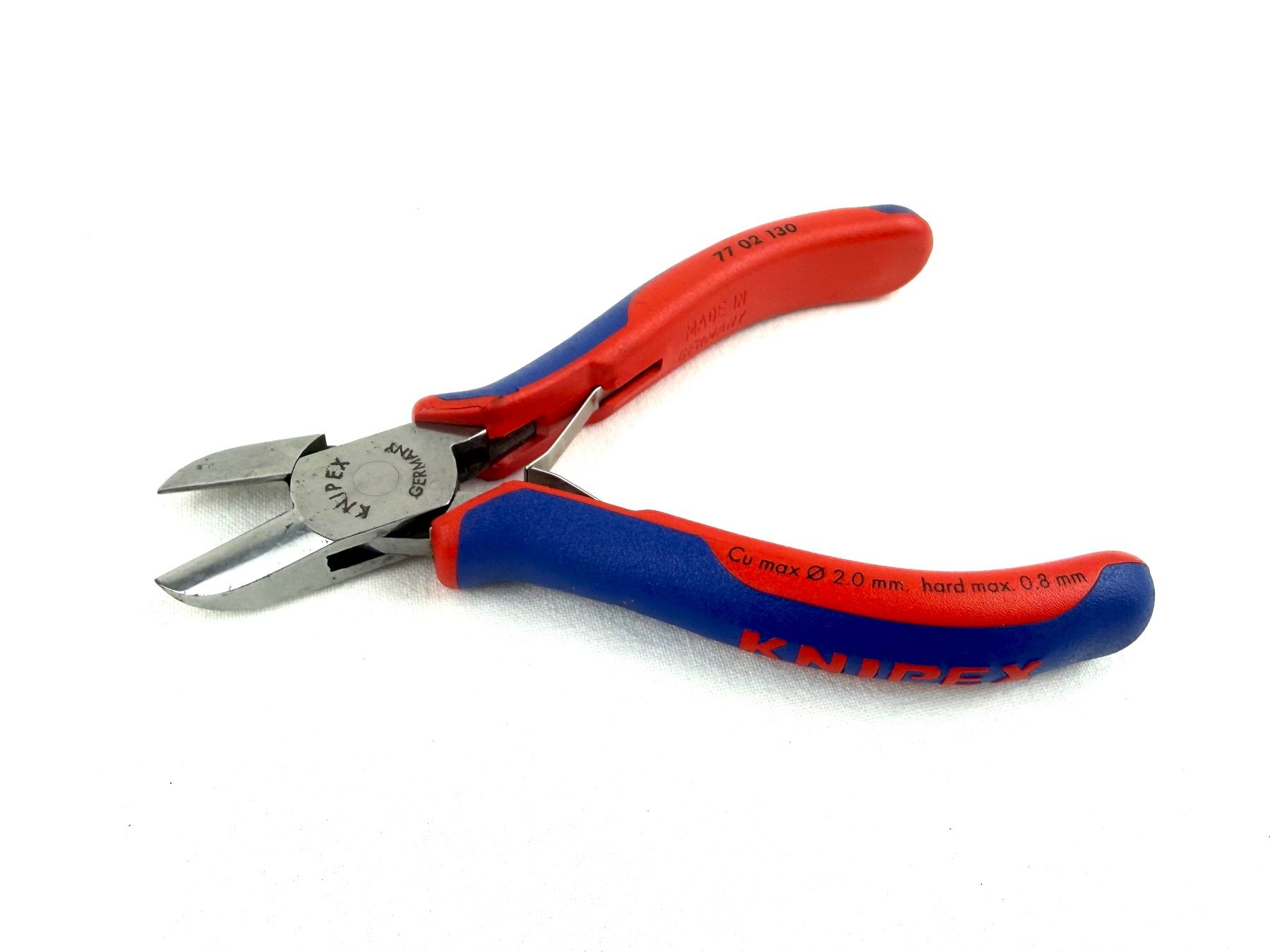 Knipex Tutti gli attrezzi: Knipex 77 02 130 Seitenschneider – Usato da Lauwil venduto da fab_dnf5 2