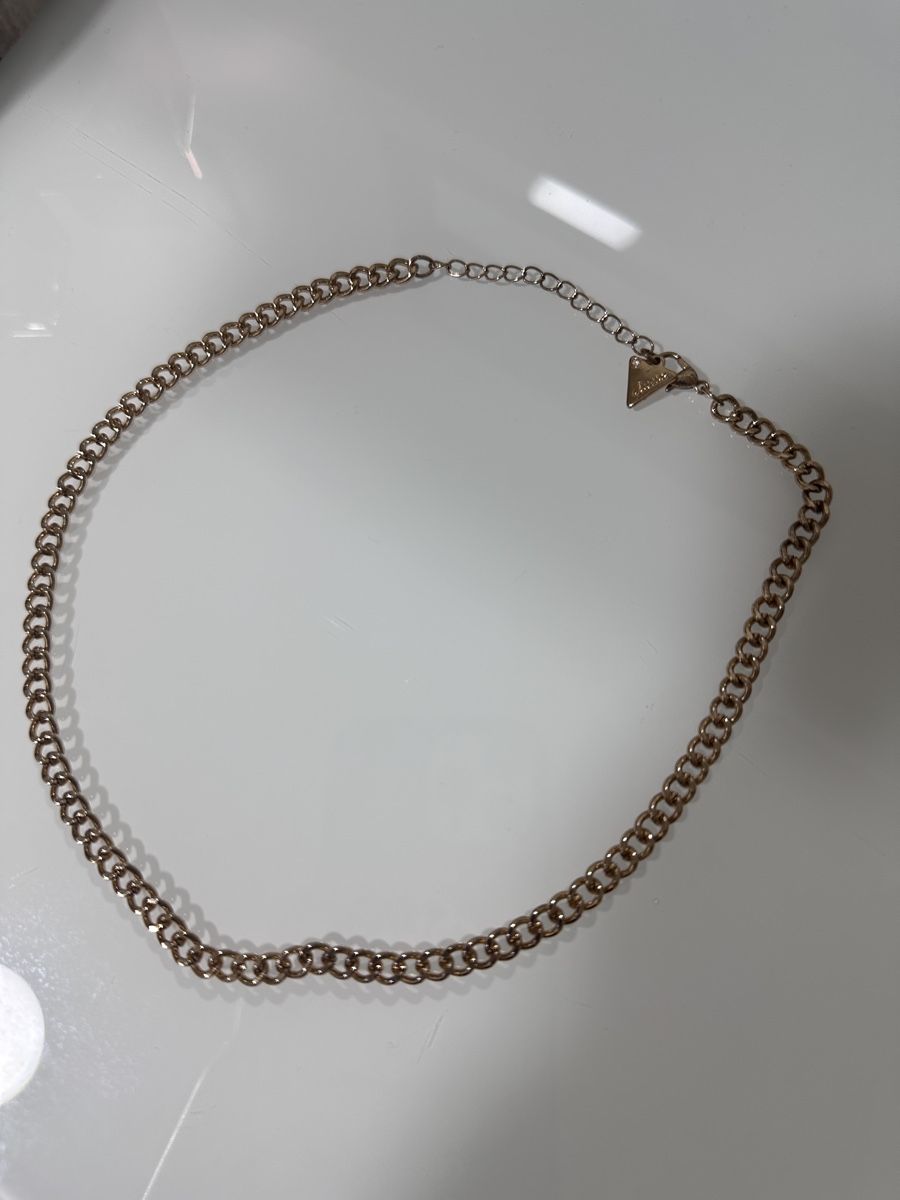 Guess Ketten: Guess Halskette Gold – Gebraucht aus Oberurnen von nes_8xqt 2