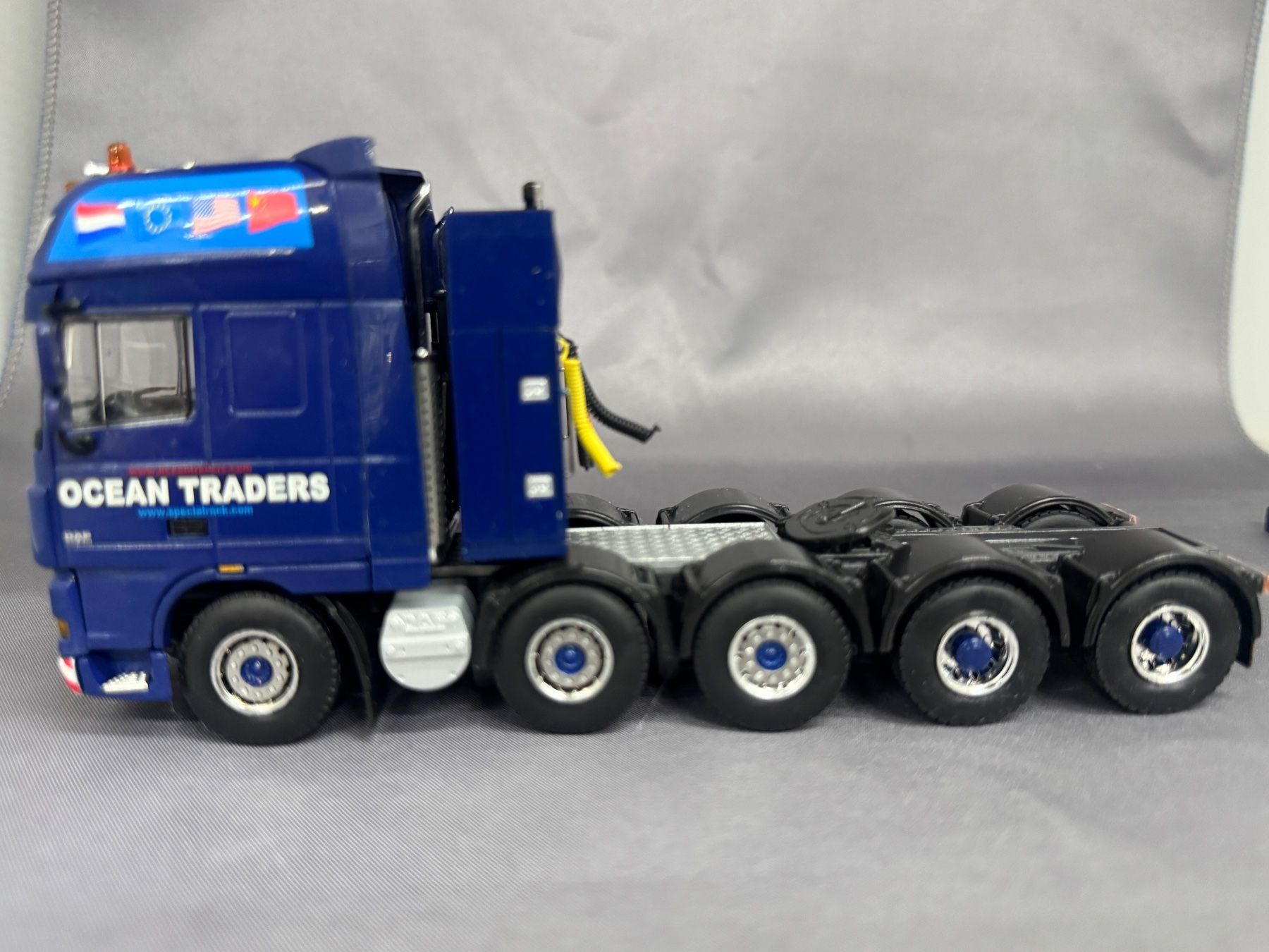 WSI Models Kit di modellismo & Modellini statici: WSI 1:50 Ocean Traders Tieflader LKW – Usato da Luzern venduto da aa43modelcars-Luzern 3