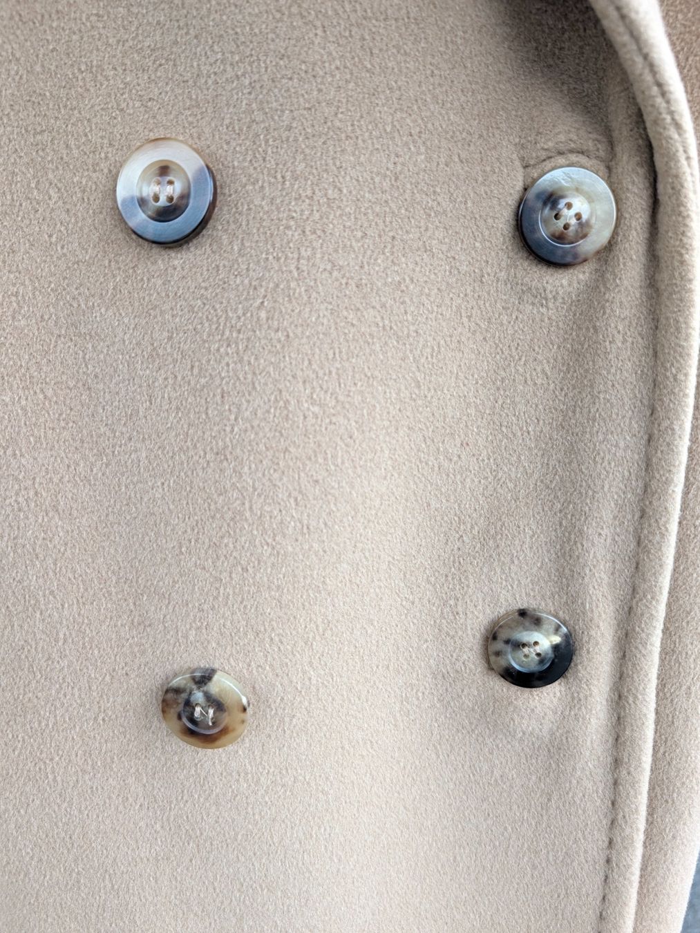 Max Mara Cappotti: Max Mara Kashmir Mantel - beige – Usato da Zürich venduto da egosamtweich 8