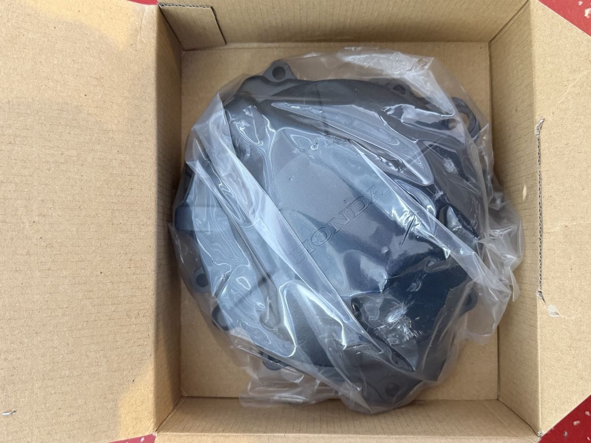 Honda Tutti i ricambio per moto: Deckel Generator Honda 11321-MFG-305 – Nuovo (secondo la descrizione) da Naters venduto da Kev1998 6