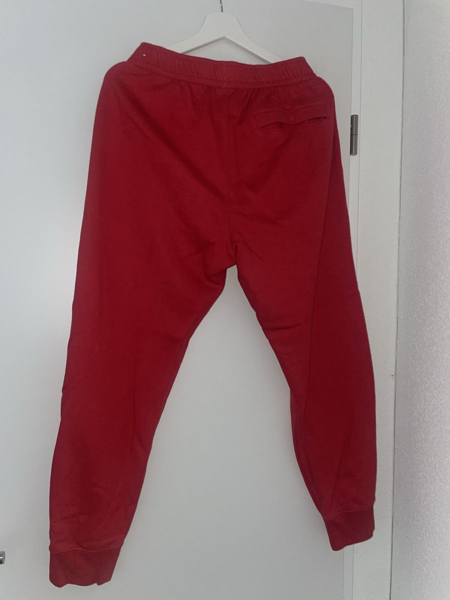 Nike Hosen: Rote Nike Jogginghose Gr. M – Neu (gemäss Beschreibung) aus St. Gallen von nor_tsd9 1