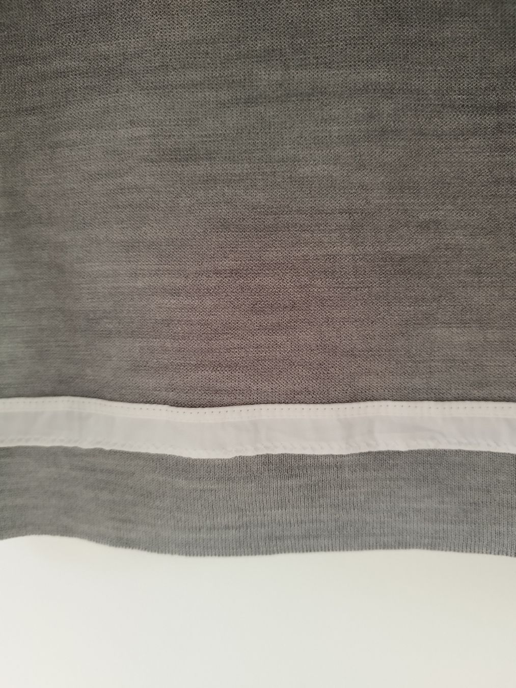 Cos Maglioni & Felpe: COS Wool Jumper with Pockets - Lightweight and Stylish – Usato da Zürich venduto da eug_wil 2