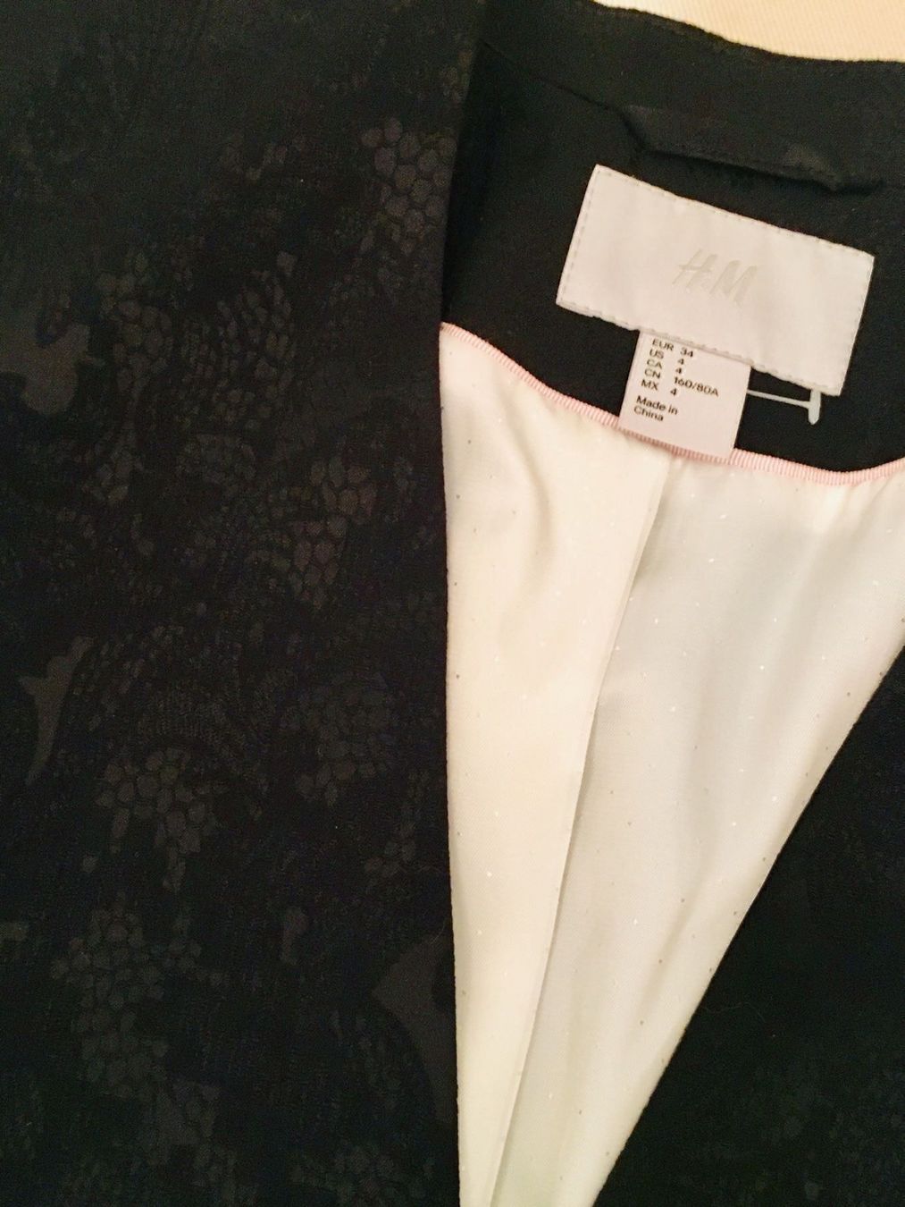 H&M Giacche: Blazer, Spitzenmuster, schwarz Gr 34 Neu – Usato da Stansstad venduto da InStyle8 6
