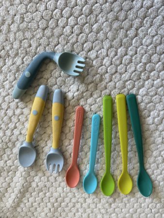 Besteck Kinder 8 teilig Löffel Gabeln Baby Kleinkind Kind