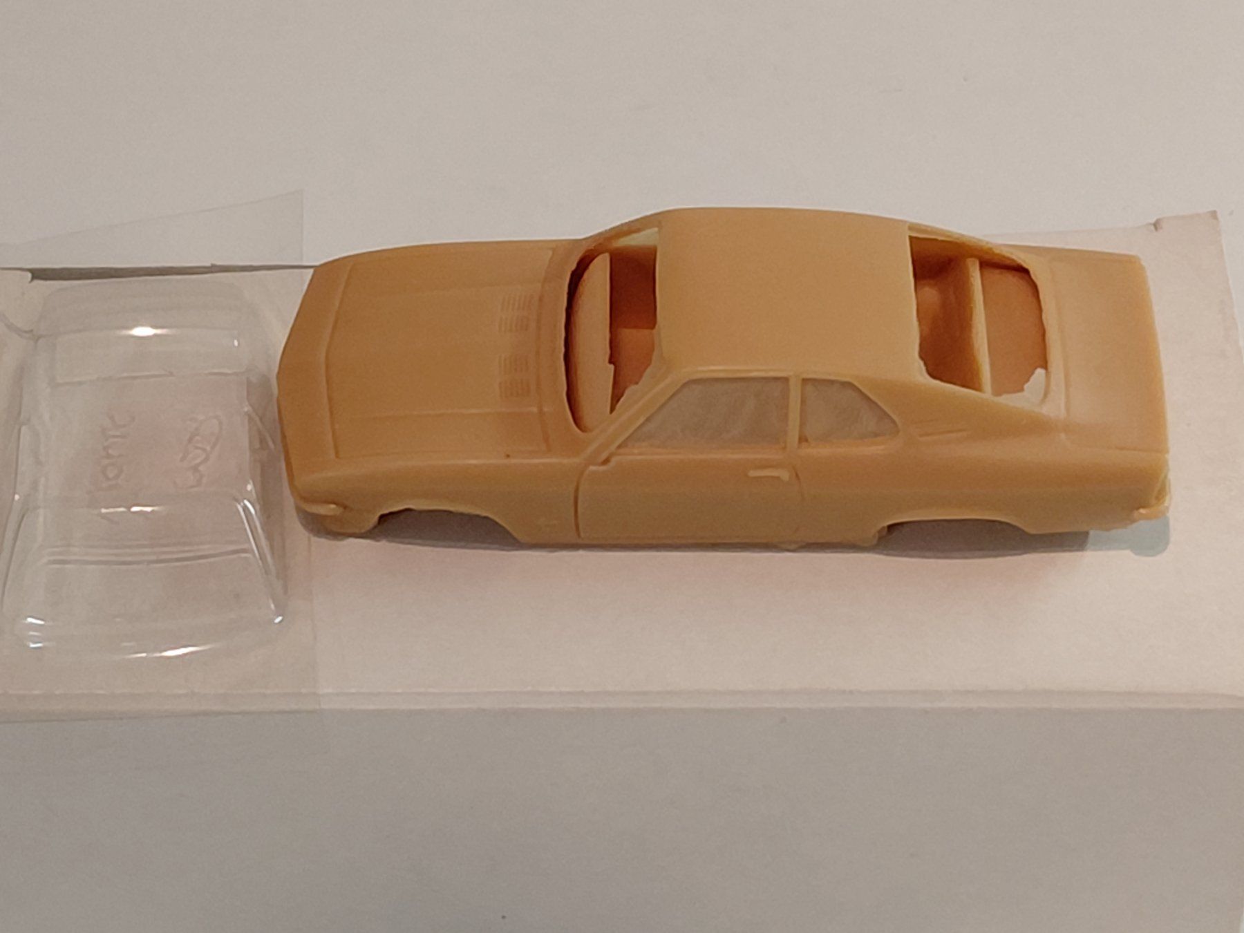 Opel Modellini d'auto: Topmodel43 Opel Manta A GTE Bausatz 1:43 – Nuovo e nell'imballaggio originale da Bern venduto da ascona43 1