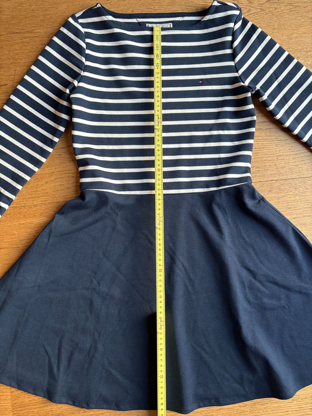 Vestiti & Gonne: Kleid Marke Tommy Hilfiger Grösse 176 – Usato da Solothurn venduto da 07mika07 3