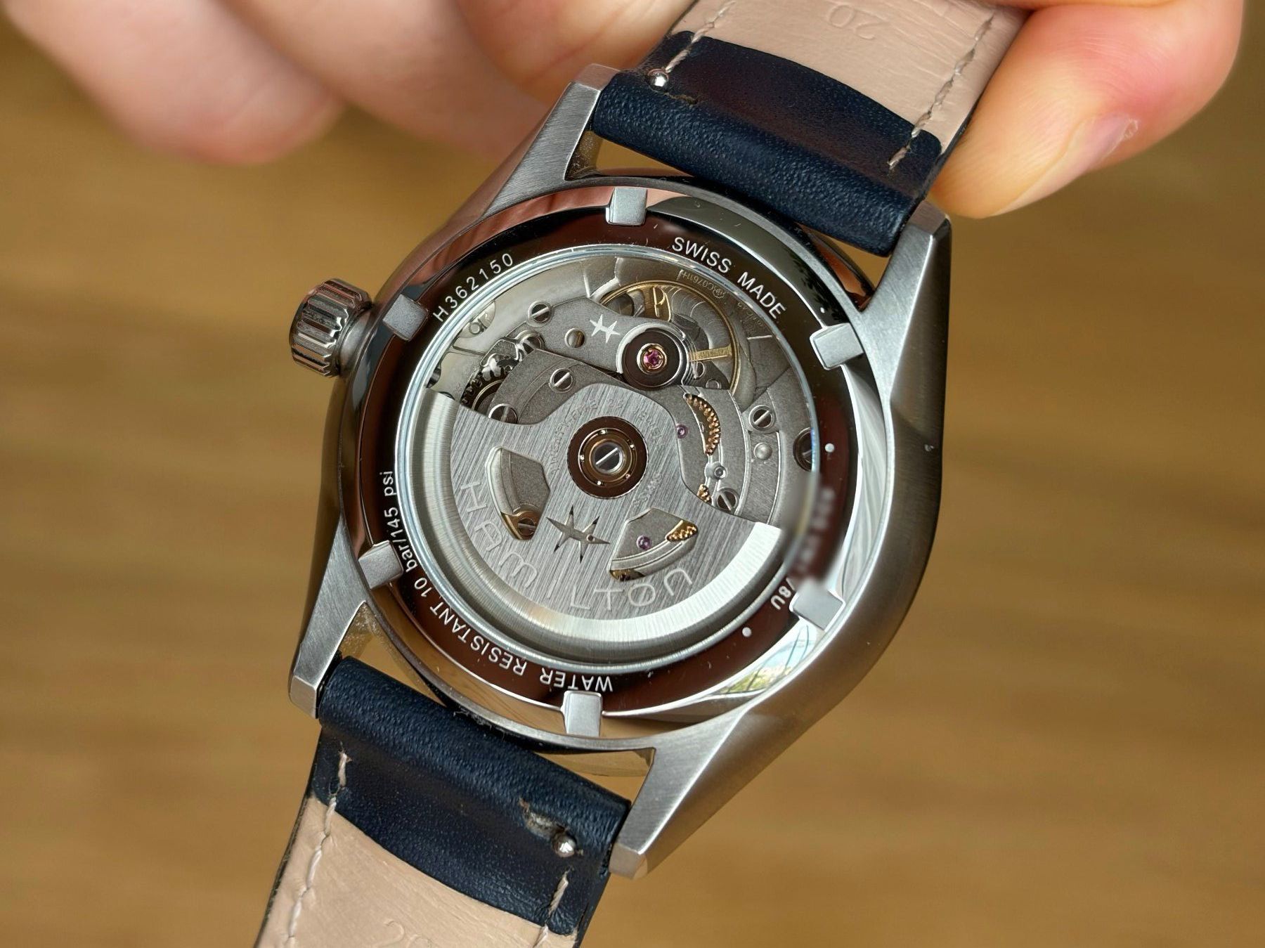 Hamilton Orologi: Hamilton Jazzmaster Performer Auto 38mm Blau H36215640 – Nuovo (secondo la descrizione) da Horgen venduto da magma94 8