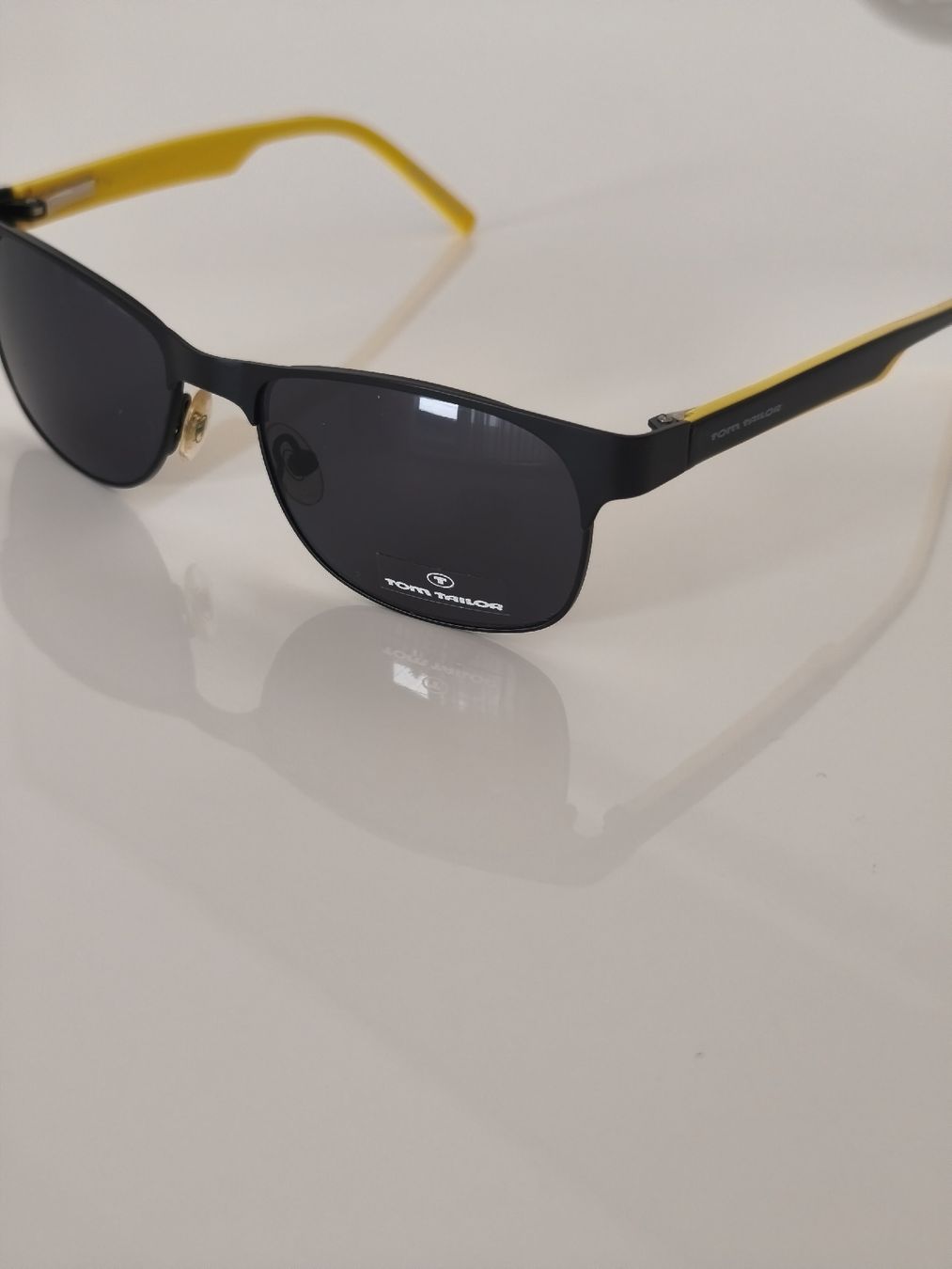 Occhiali & Lenti: Tom Tailor Sonnenbrille Orginal – Usato da Basel venduto da Meda.moja 5
