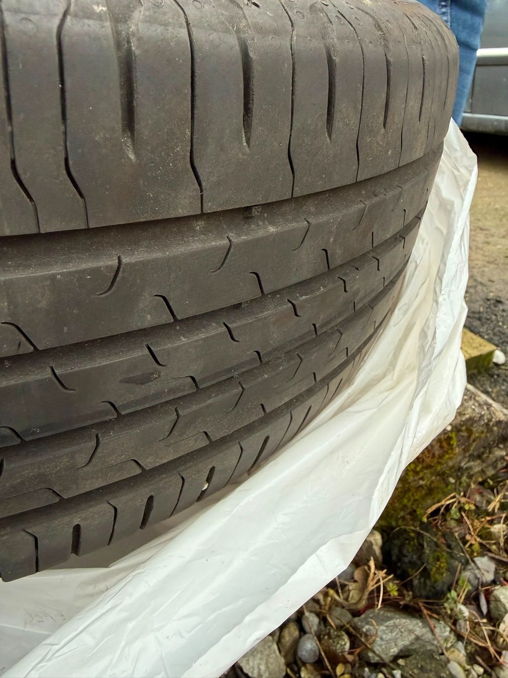 Hyundai Pneumatici & Ruote complete: Kompletträder Hyundai - Sommer – Usato da Luzern venduto da Friesenfrau 2