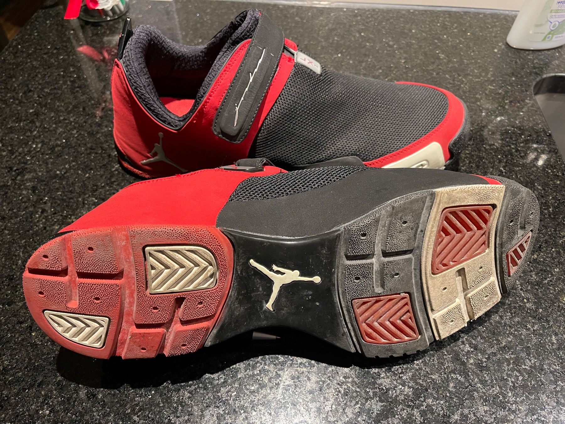 Jordan Scarpe da uomo: Jordan LX 2 Black/Red - Grösse 48.5 / US 14 – Usato da Buch am Irchel venduto da Sweetharth 6