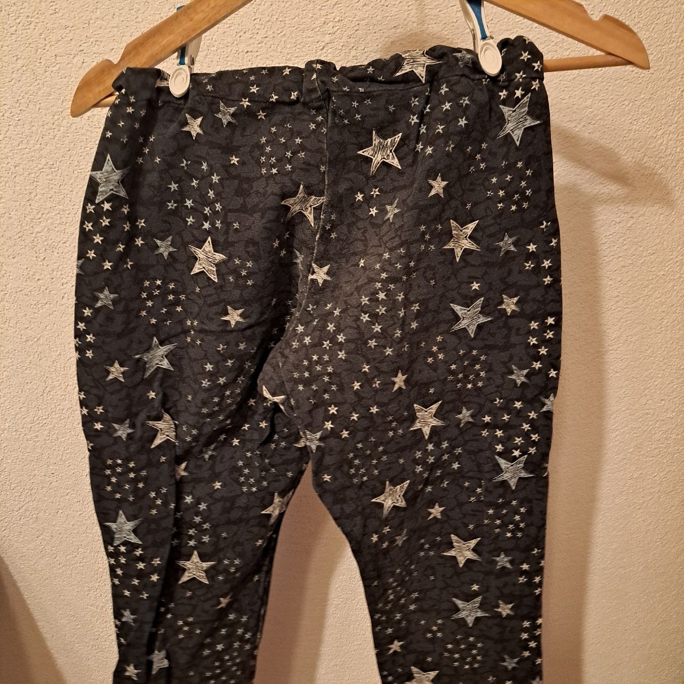Pantaloni: Jogginghose Kinder – Usato da Schaffhausen venduto da xJuliax 1