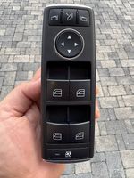 Platine boutons côté conducteur W204 Mercedes-Benz