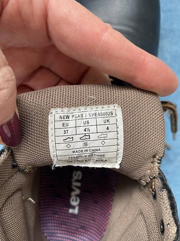 Chaussures hommes: Halbschuh Levi's  – D'occasion à Binz par kat_s2w7 4