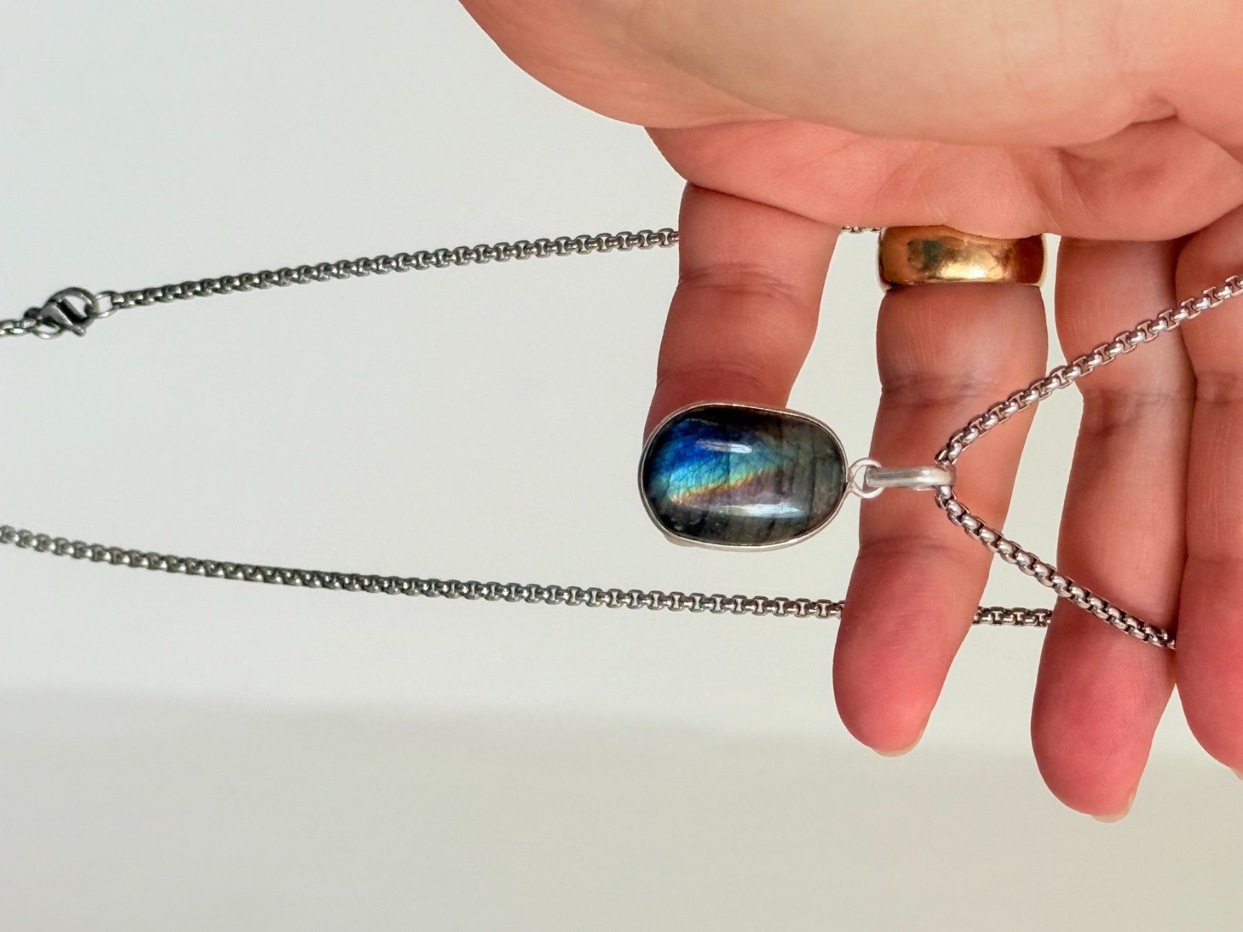 Catenine: Labradorite necklace – Nuovo e nell'imballaggio originale da Genève venduto da AGBERG 2