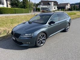 SKODA Superb 2.0 TSI 4x4 SportLine DSG (AHK) 280 PS Škoda RS