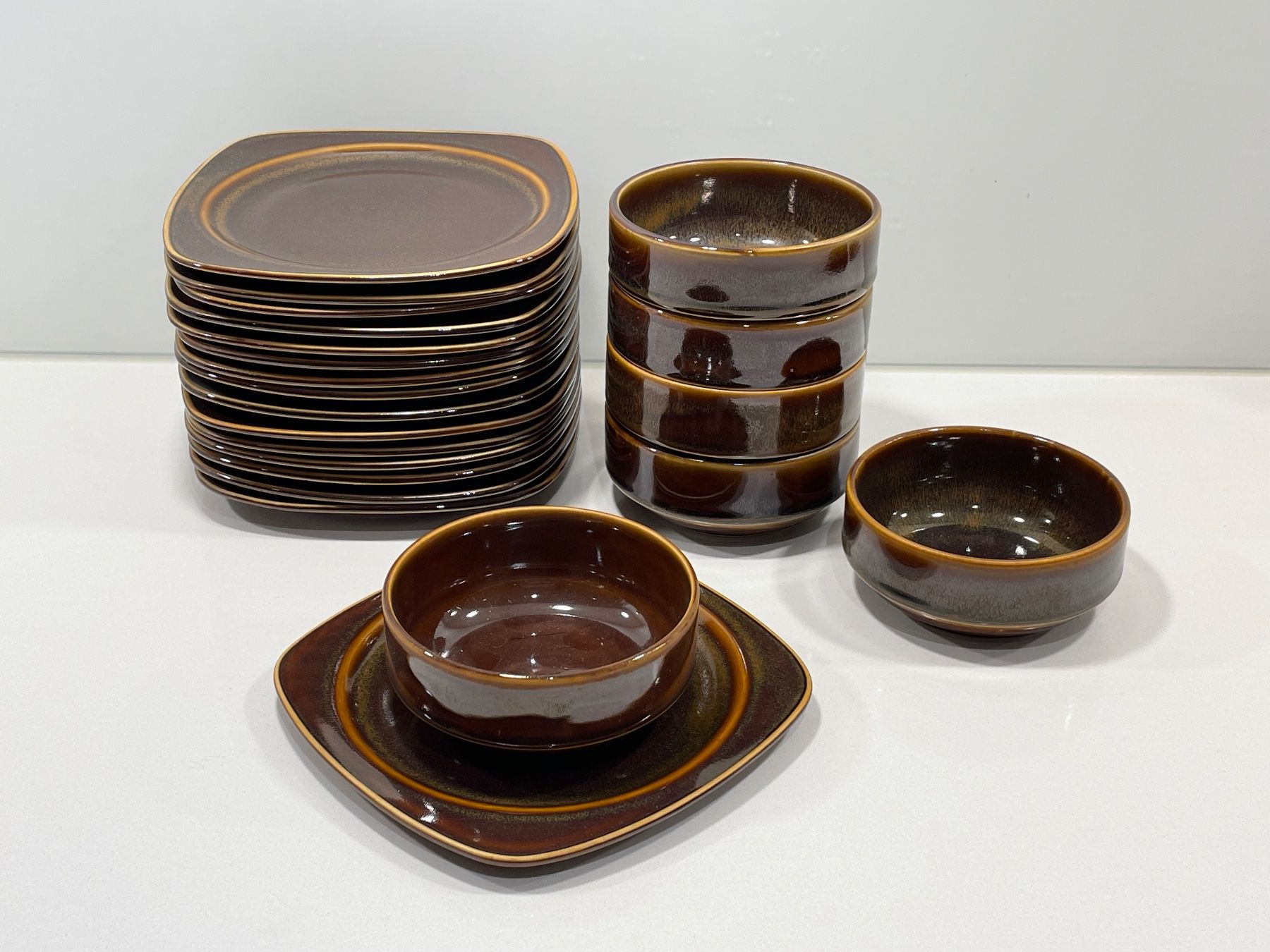 Set di piatti: 6er Set Vintage Schweizer Langethal - jetzt komplett – Usato da Zürich venduto da plumita 2